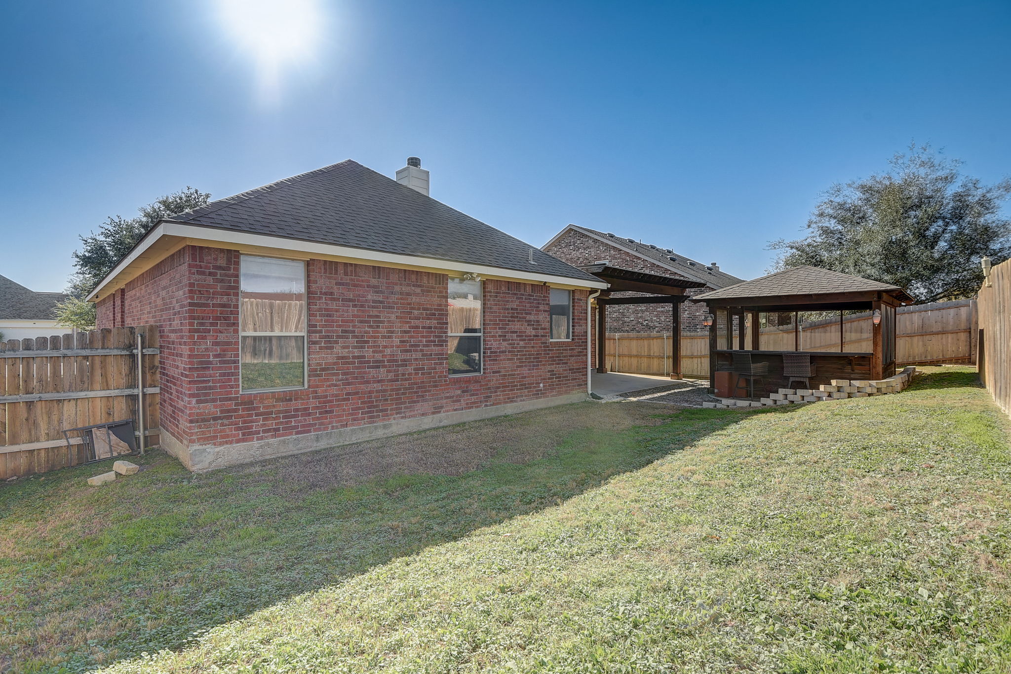 Griffith Dr-033