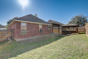 Griffith Dr-033
