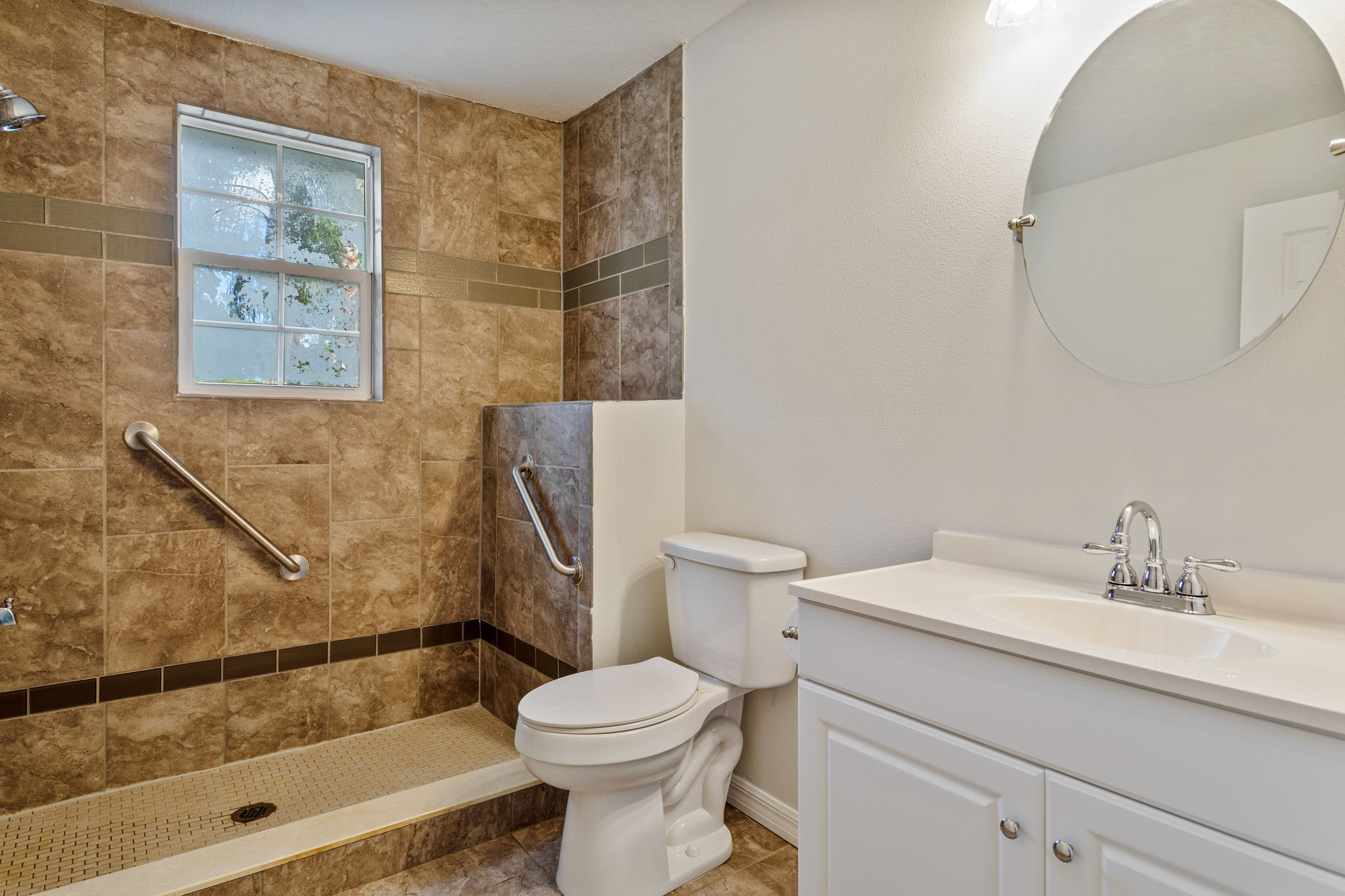 5520 21st St, Zephyrhills, FL 33542, USA Photo 15