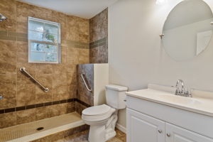 5520 21st St, Zephyrhills, FL 33542, USA Photo 14