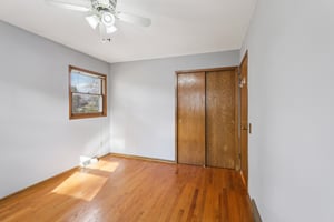 Leanne Ln-S2011-018.jpg