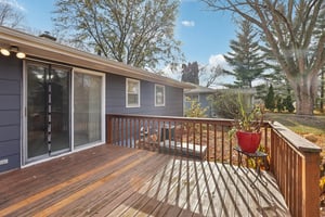 Leanne Ln-S2011-029.jpg