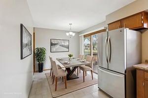 Leanne Ln-S2011-011 virtually staged.jpeg