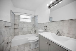 Bathroom2