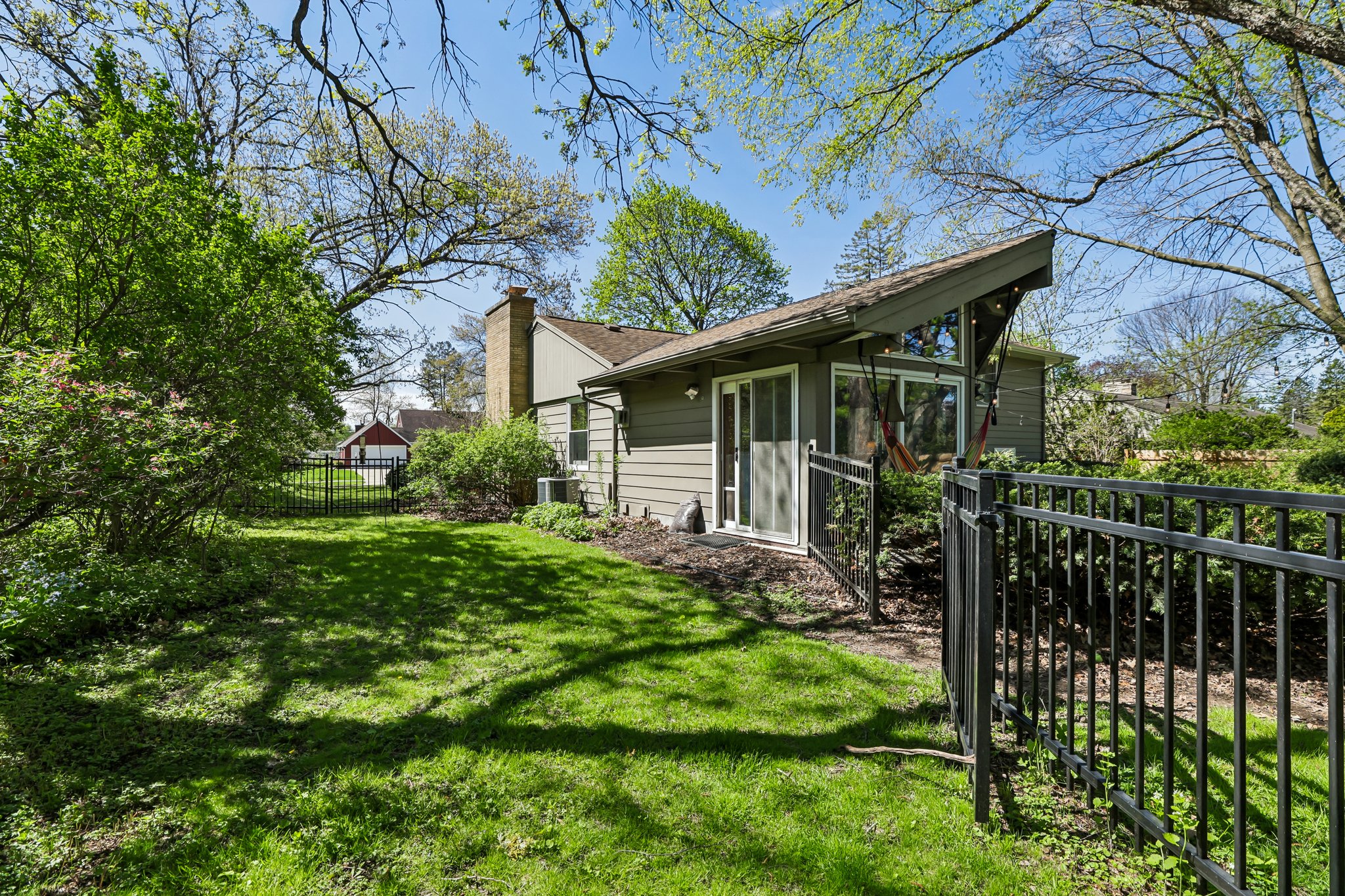 Barton Rd-S2904-051.jpg