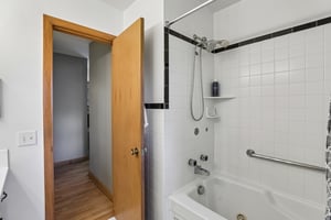 Barton Rd-S2904-022.jpg