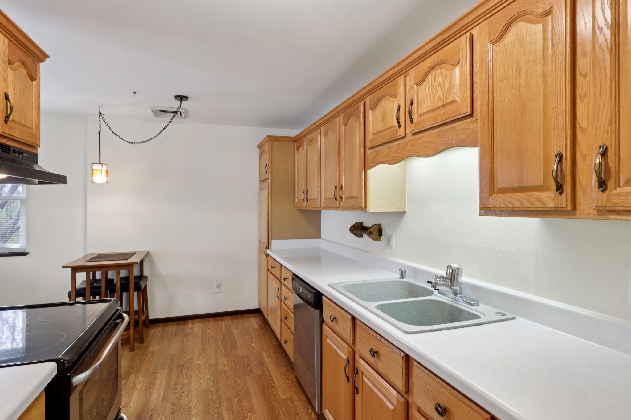 Century Ave 3-S1404-020.jpg