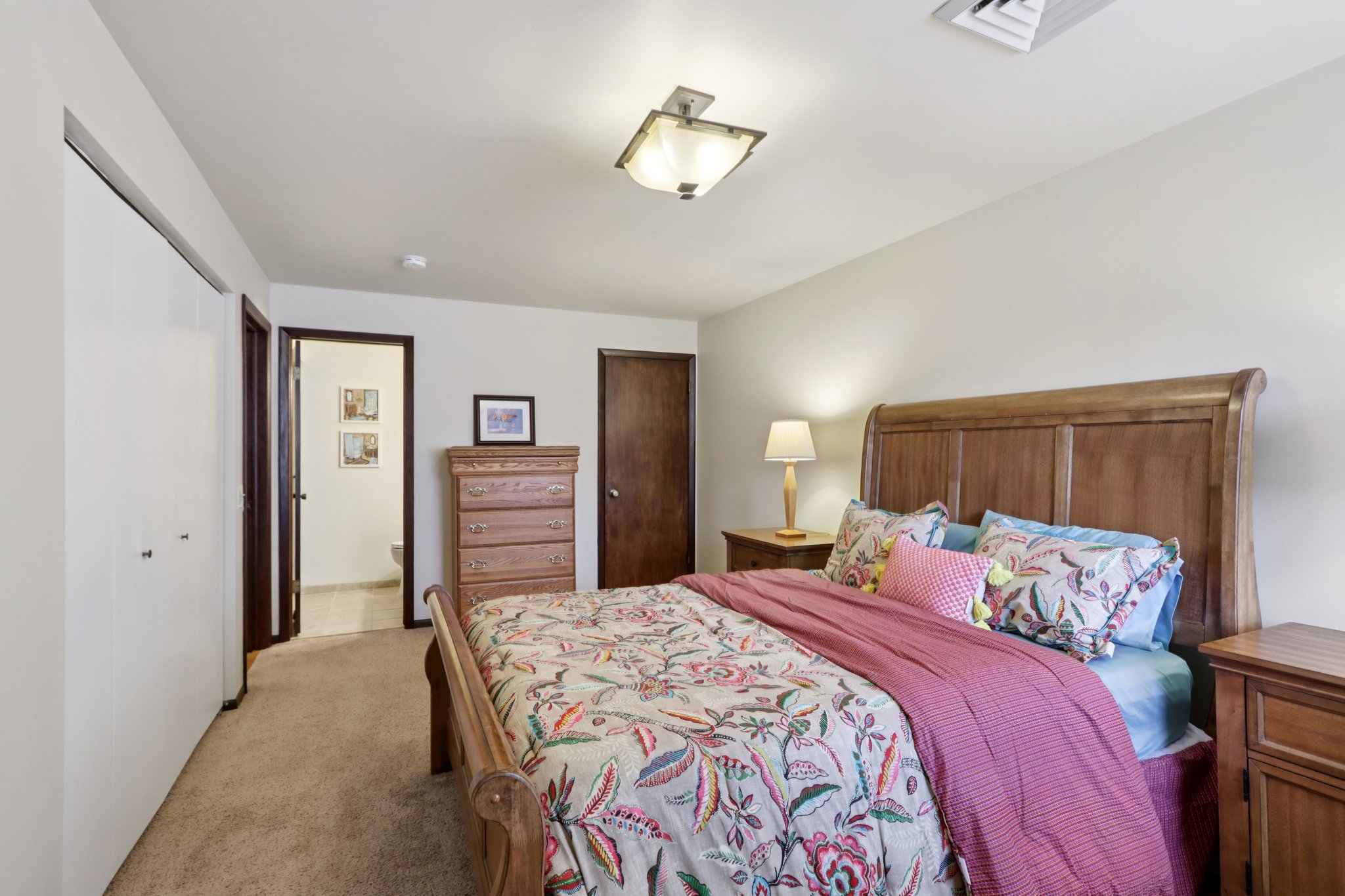 Century Ave 3-S1404-030.jpg