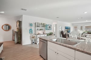 Elm Valley Dr-01042025-014.jpg