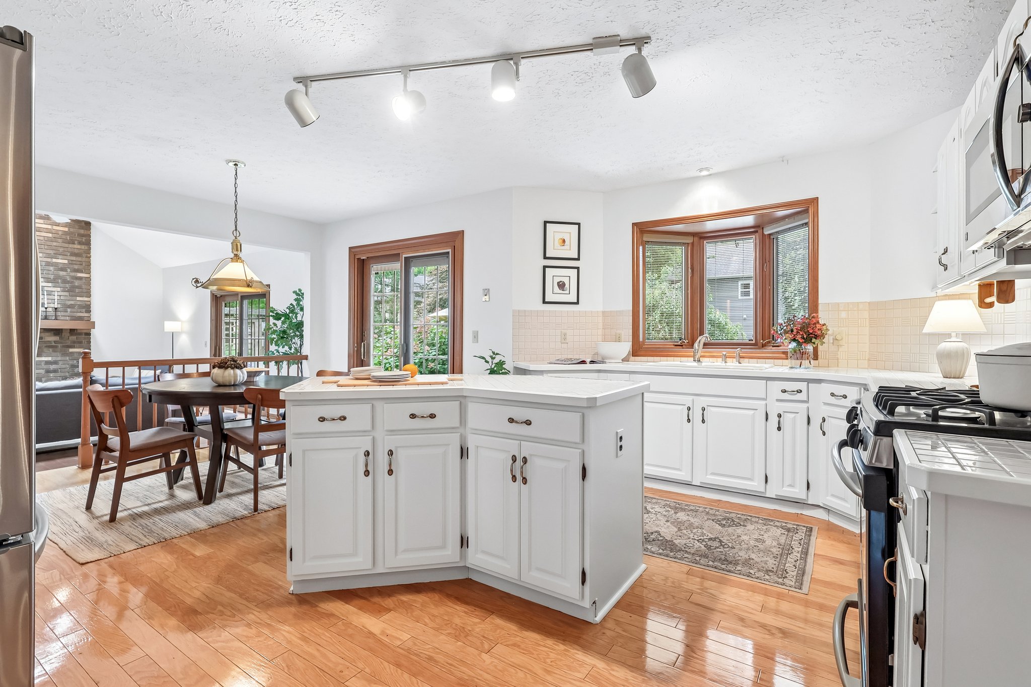 - 5523 Pheasants Walk Dr-S1809-1-017.jpg