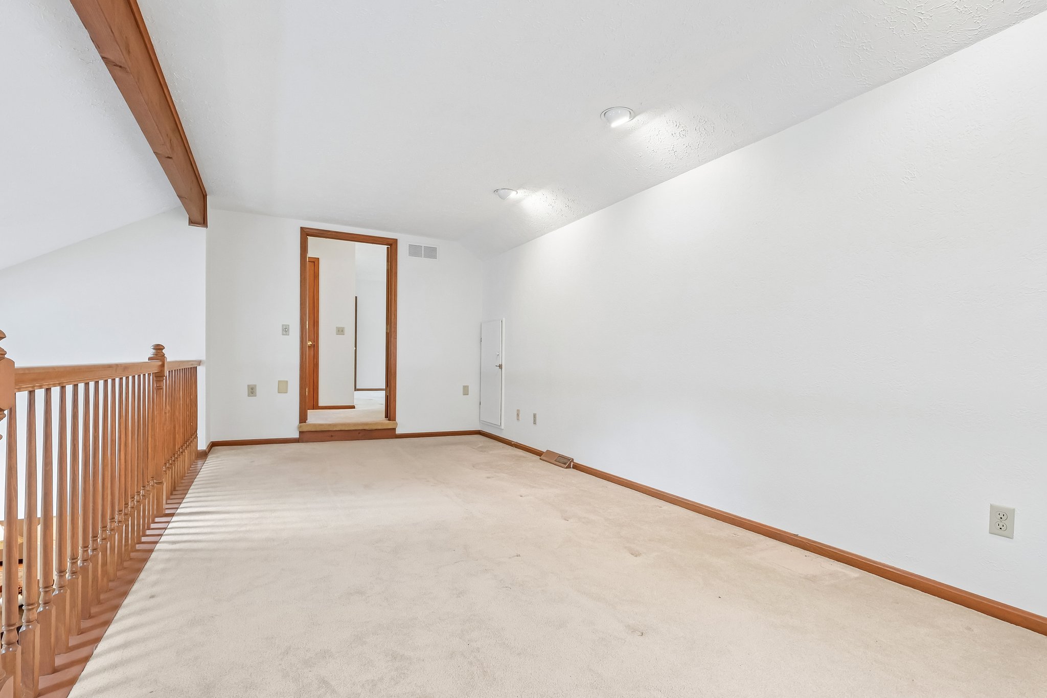 - 5523 Pheasants Walk Dr-S1809-1-023.jpg