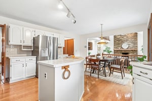 - 5523 Pheasants Walk Dr-S1809-1-019.jpg