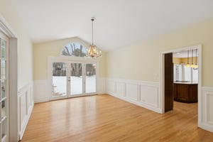 5523 S Garfield Ave_006.jpg