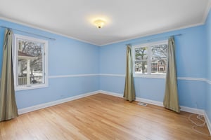 5523 S Garfield Ave_011.jpg