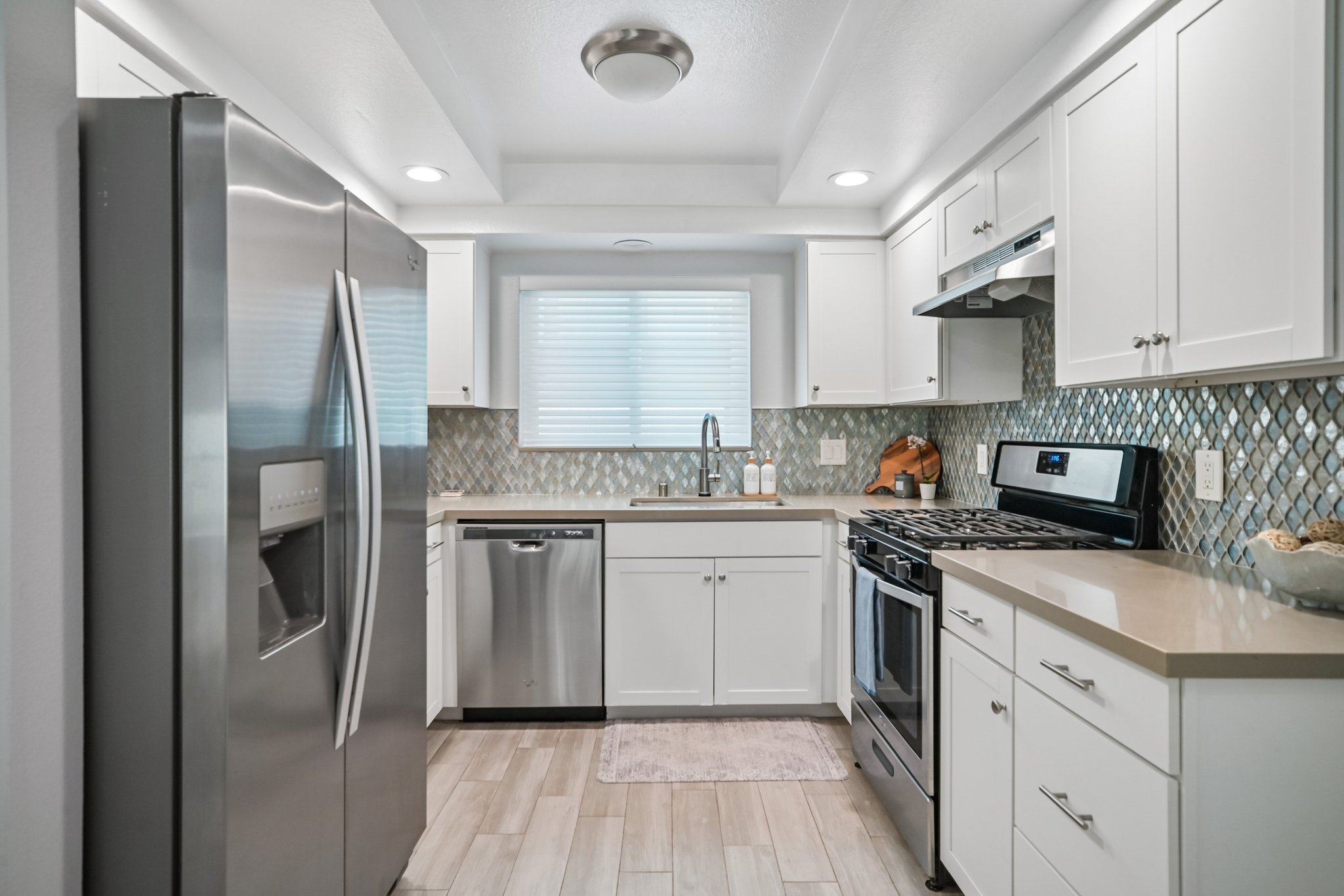 Driftwood St-S1208-014.jpg