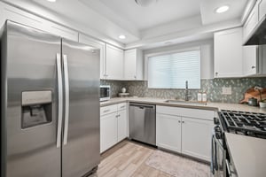 Driftwood St-S1208-013.jpg