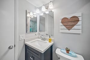 Driftwood St-S1208-017.jpg