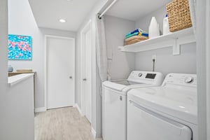 Driftwood St-S1208-018.jpg