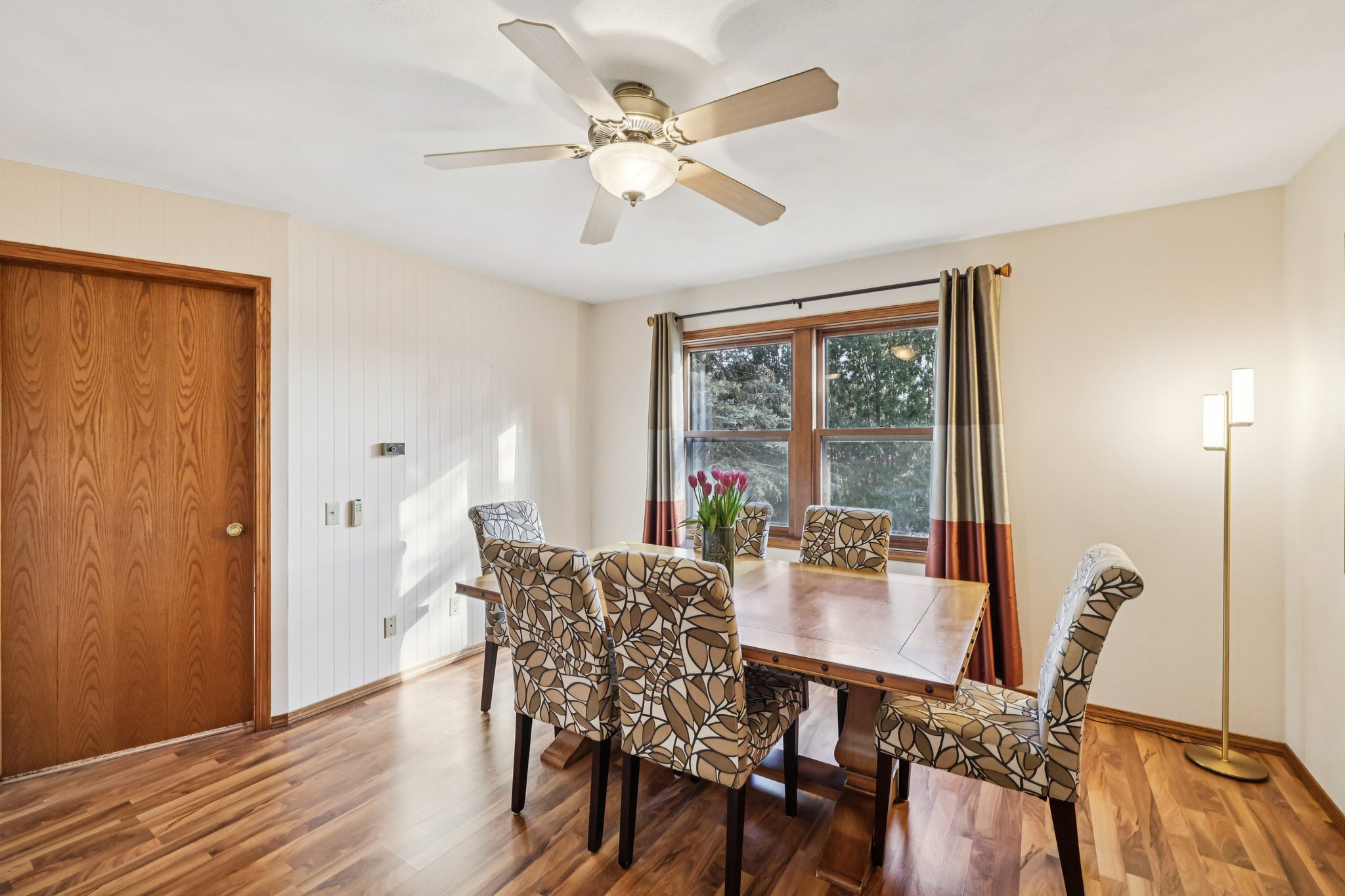 Forge Dr-S1702-011.jpg