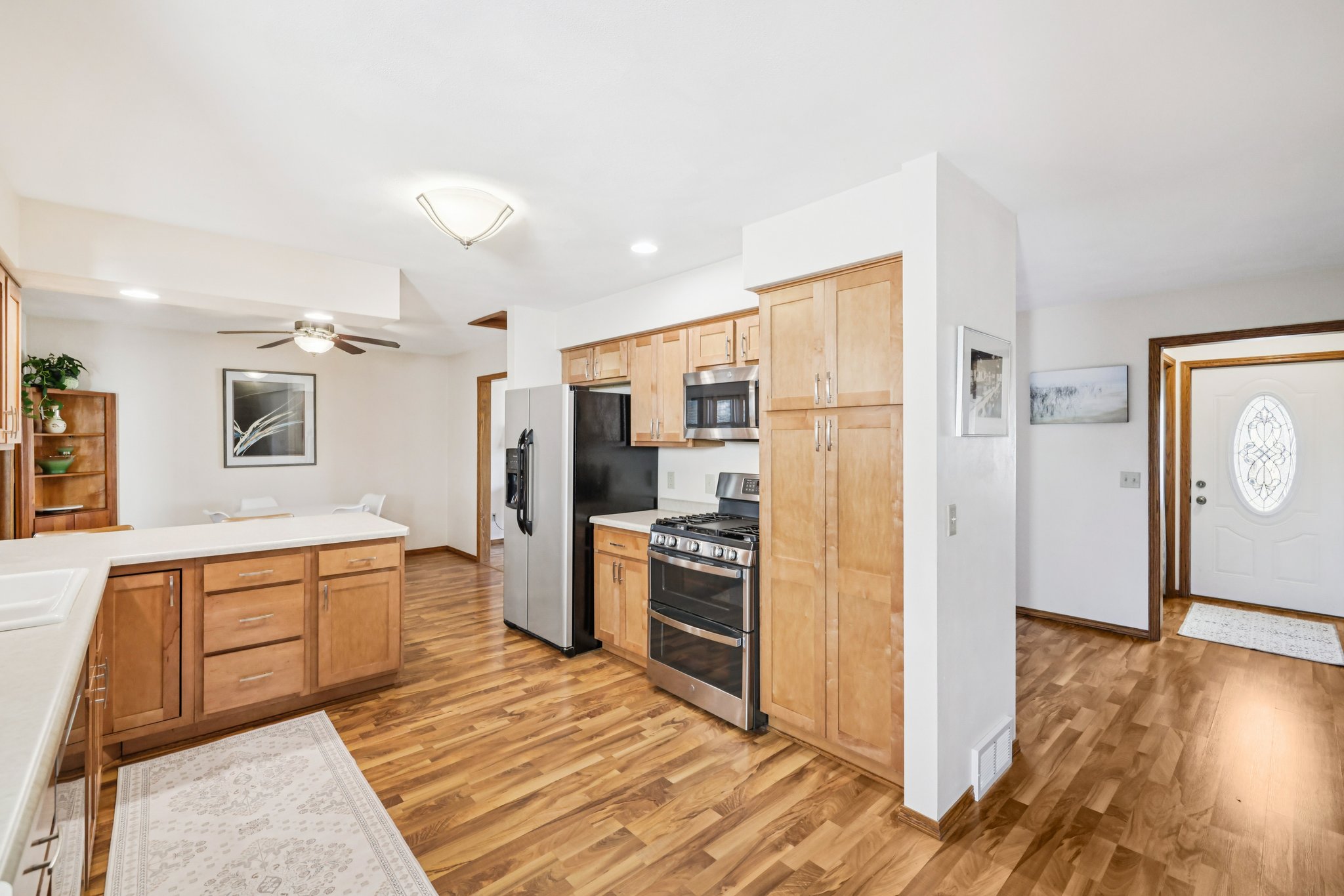 Forge Dr-S1702-013.jpg