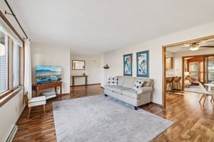 Forge Dr-S1702-007.jpg