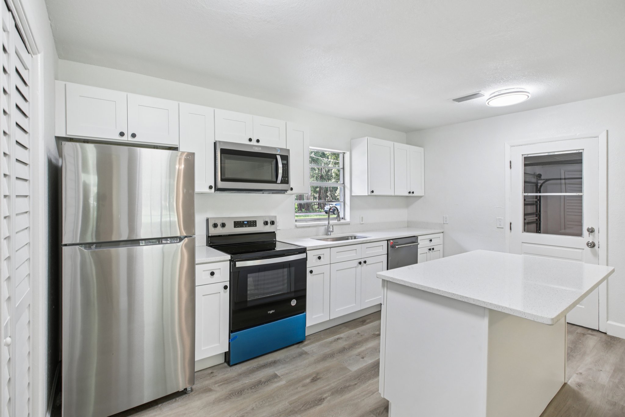 Tillman Rd-1206-016.jpg
