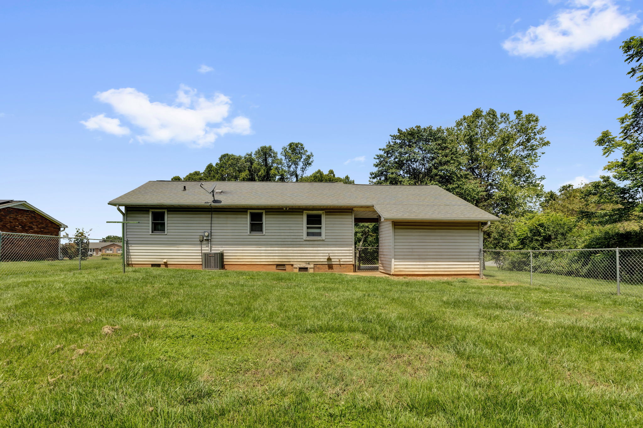 5527 NC 8 Hwy S-27