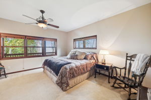 19_Interior
