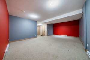 Photo 34