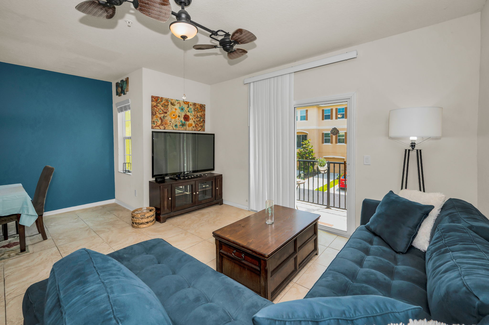 Main Level Living Room2
