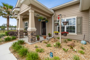 Front Entry Detail