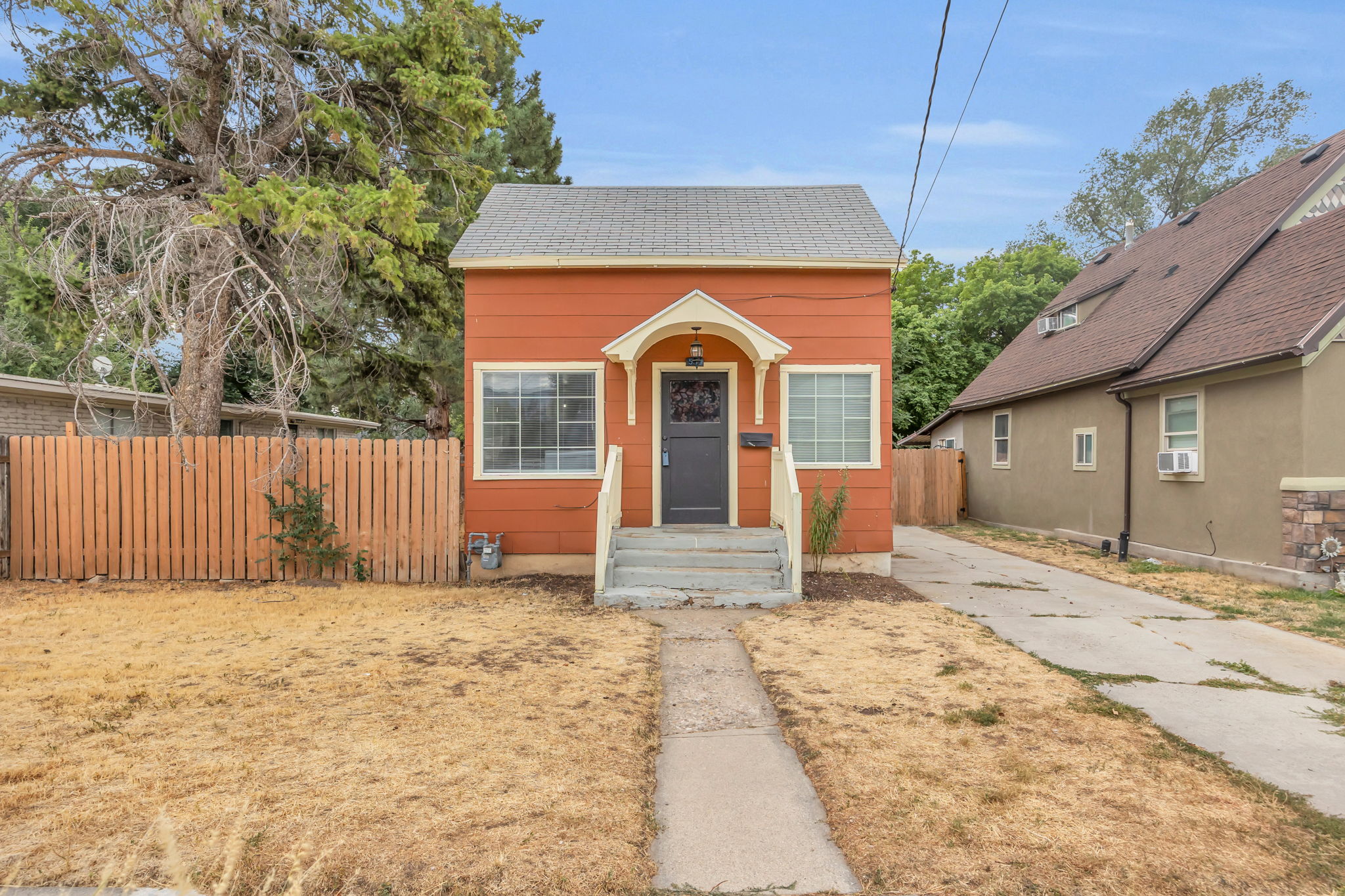 553 16th St, Ogden, UT 84404, USA Photo 2
