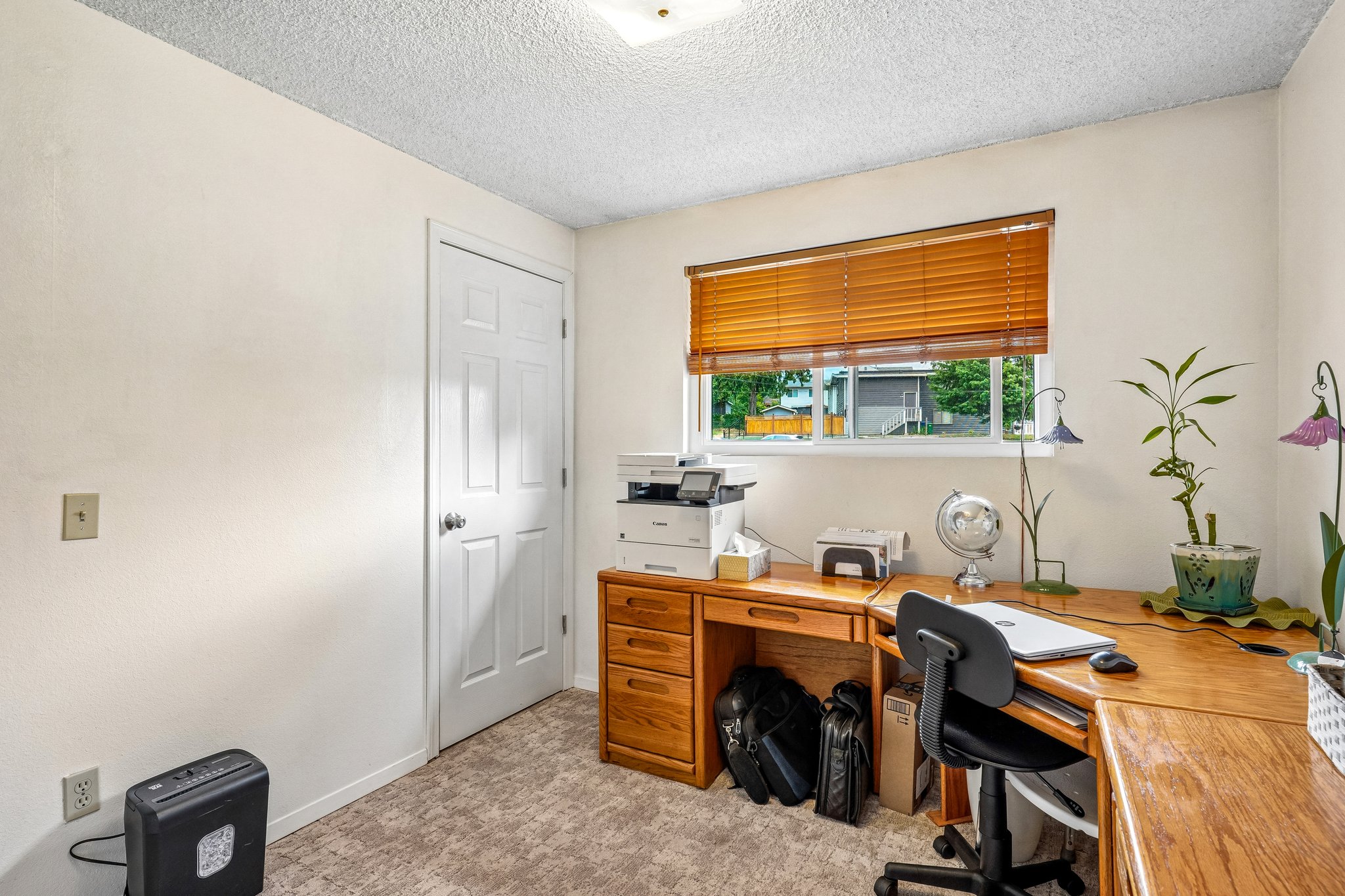S 111th St-S2706-025.jpg