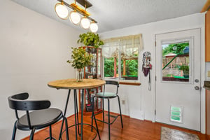 S 111th St-S2706-012.jpg