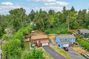 S 111th St-S2706-057.jpg
