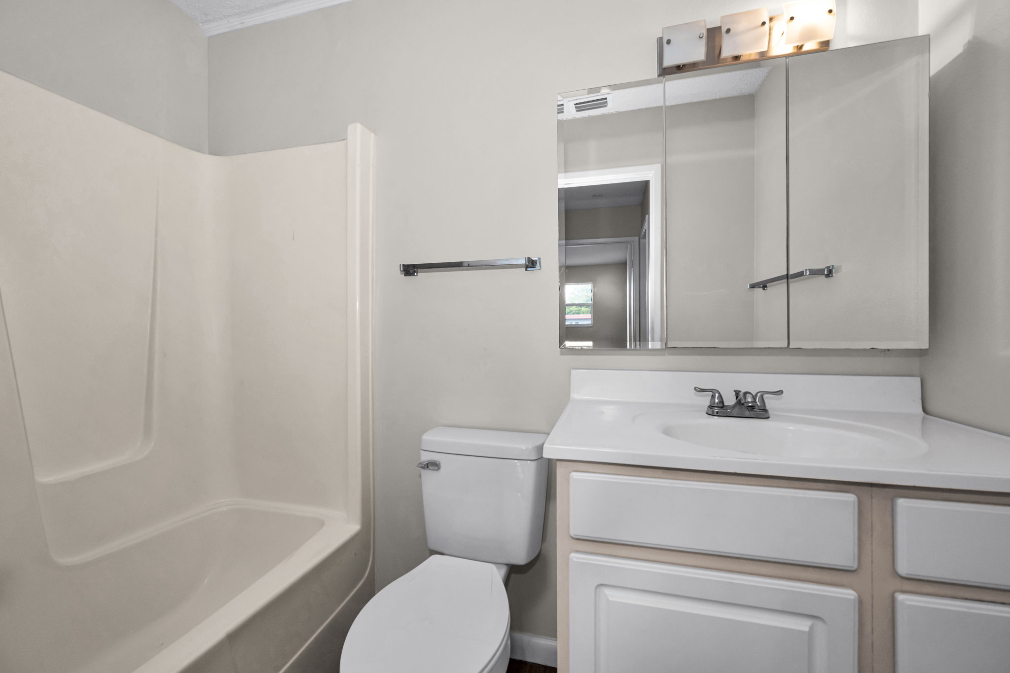 Bathroom 2a
