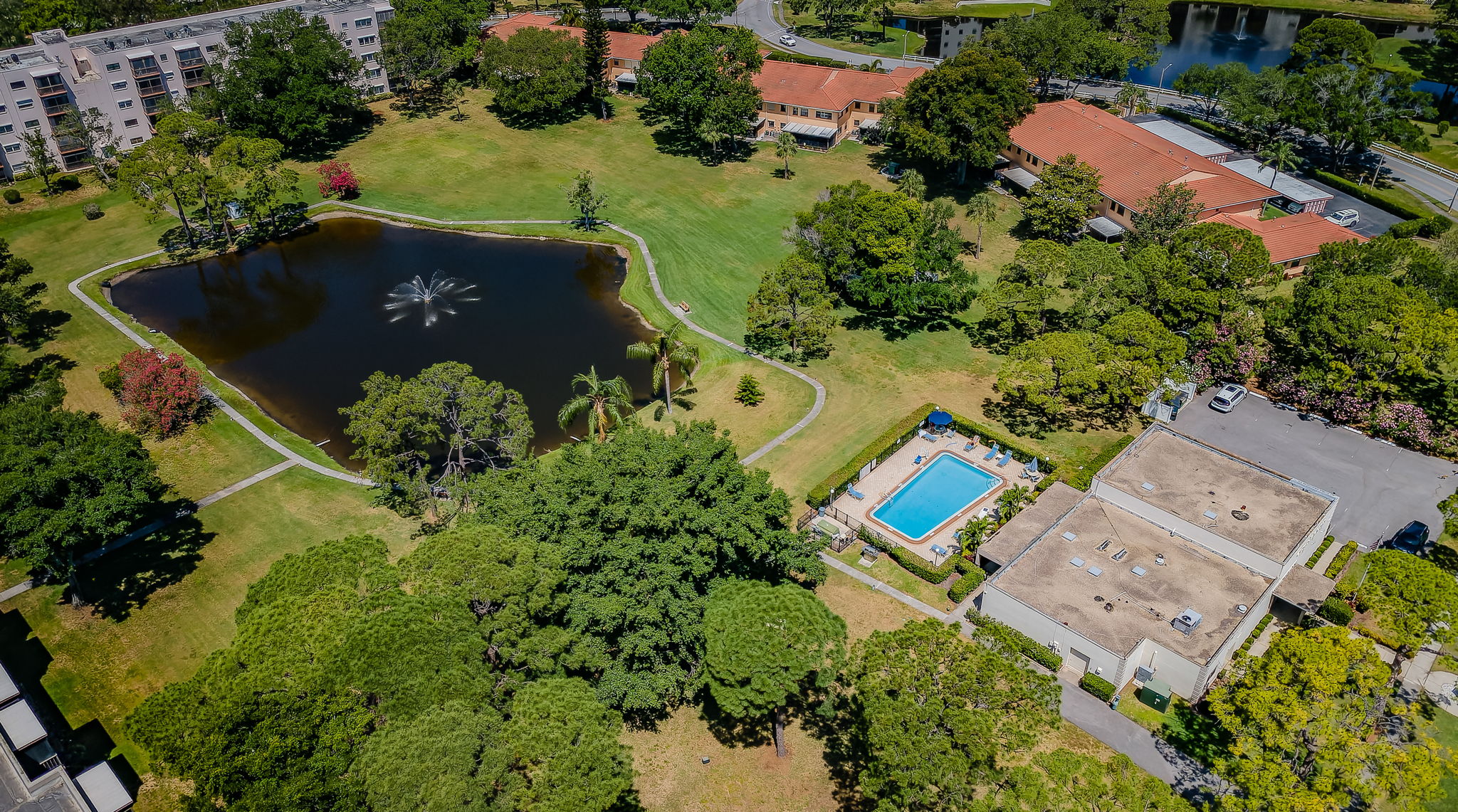 Oleander Lake Center2