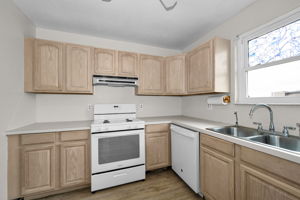 Kitchen 3