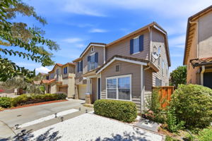 002_F8_5530 Cooney Pl