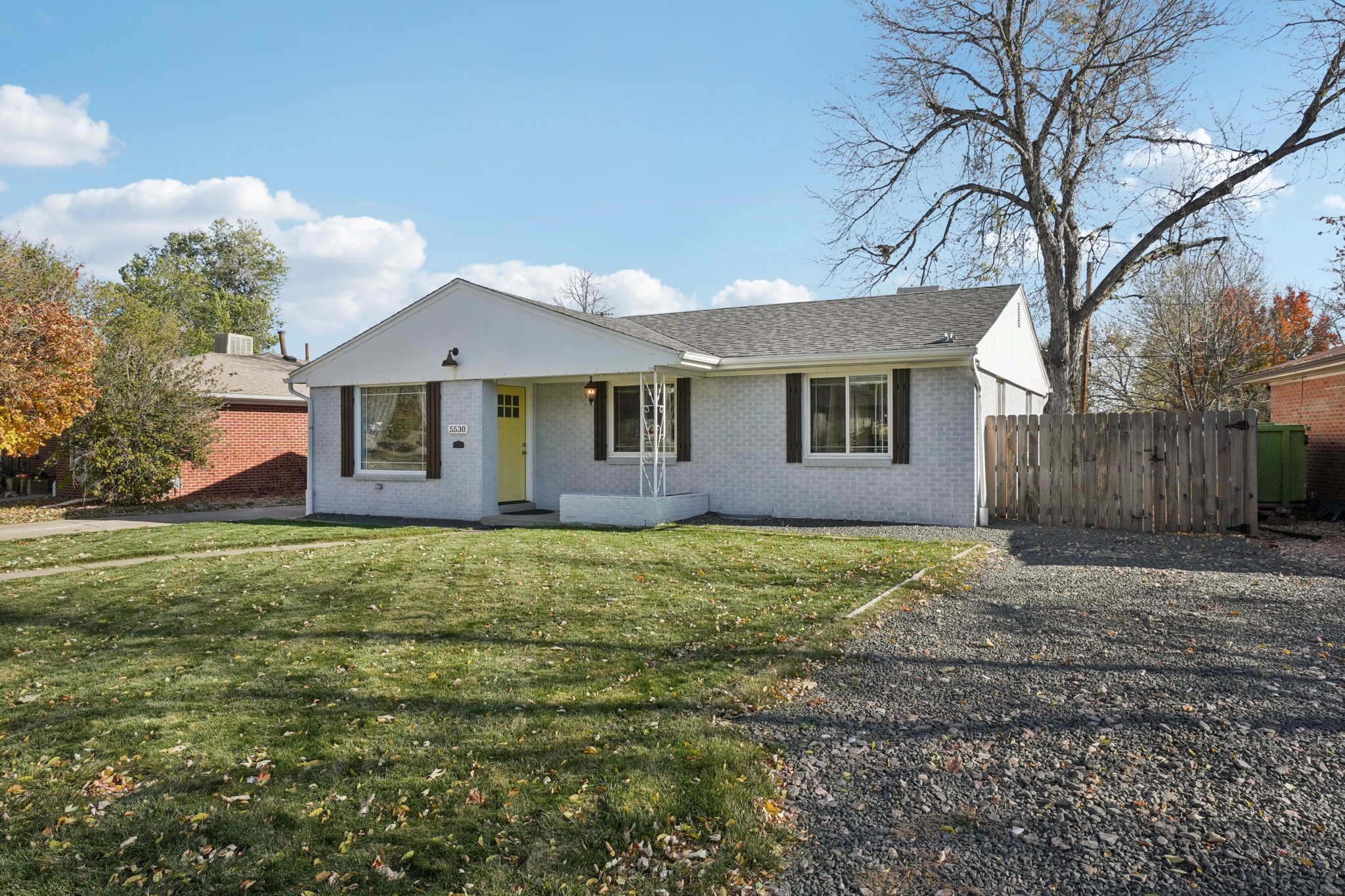 Holland Dr-S0711-002.jpg