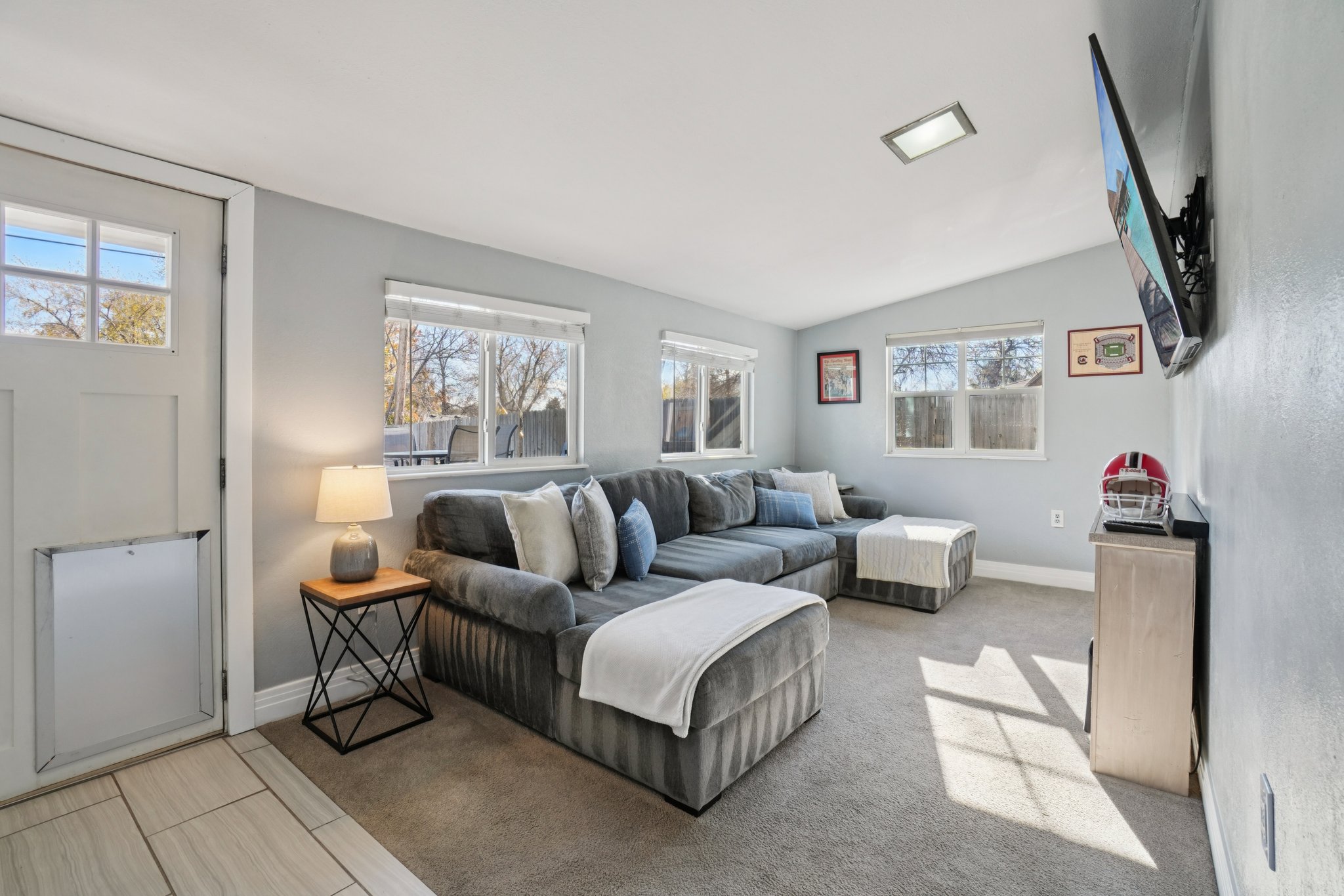 Holland Dr-S0711-012.jpg