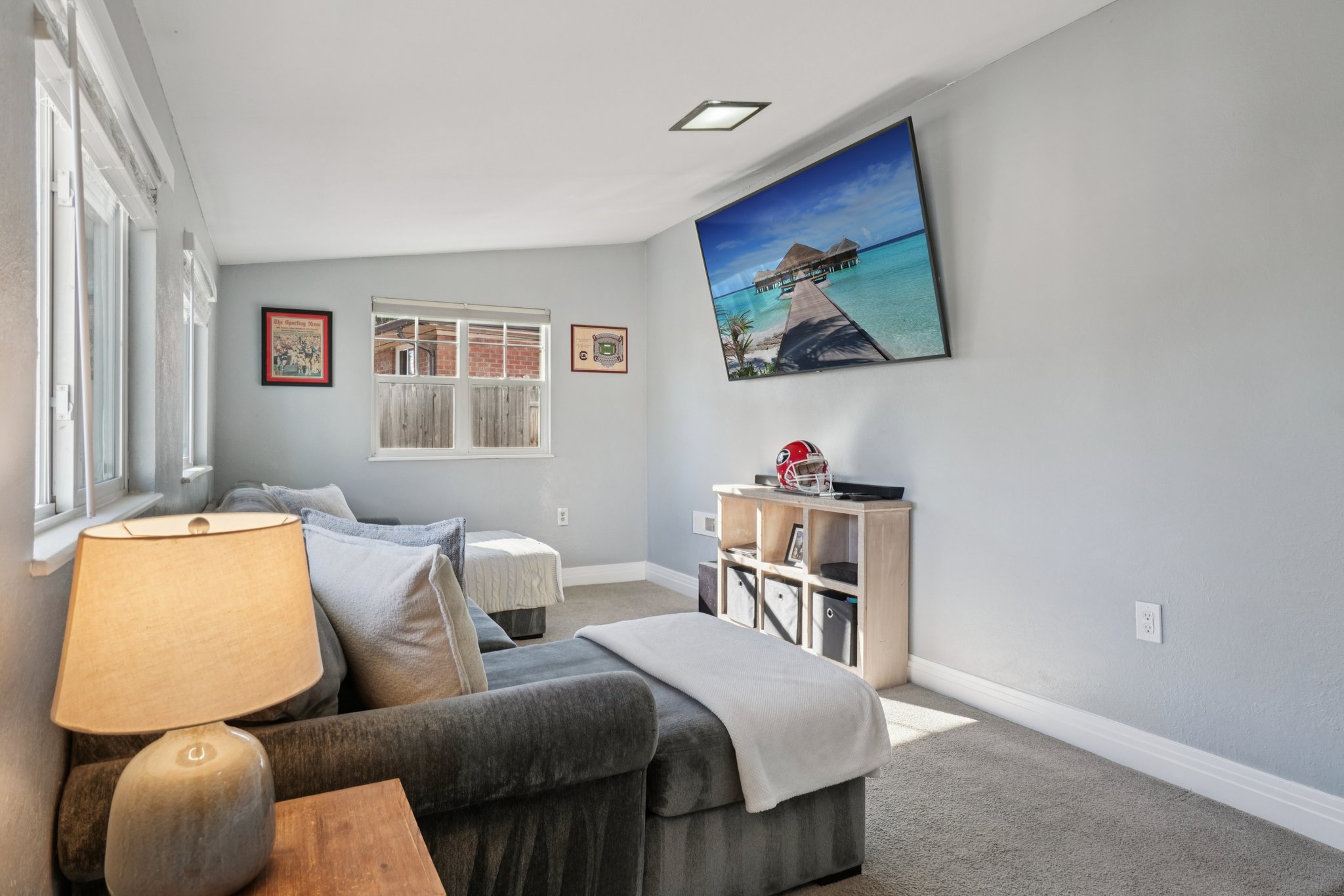 Holland Dr-S0711-013.jpg