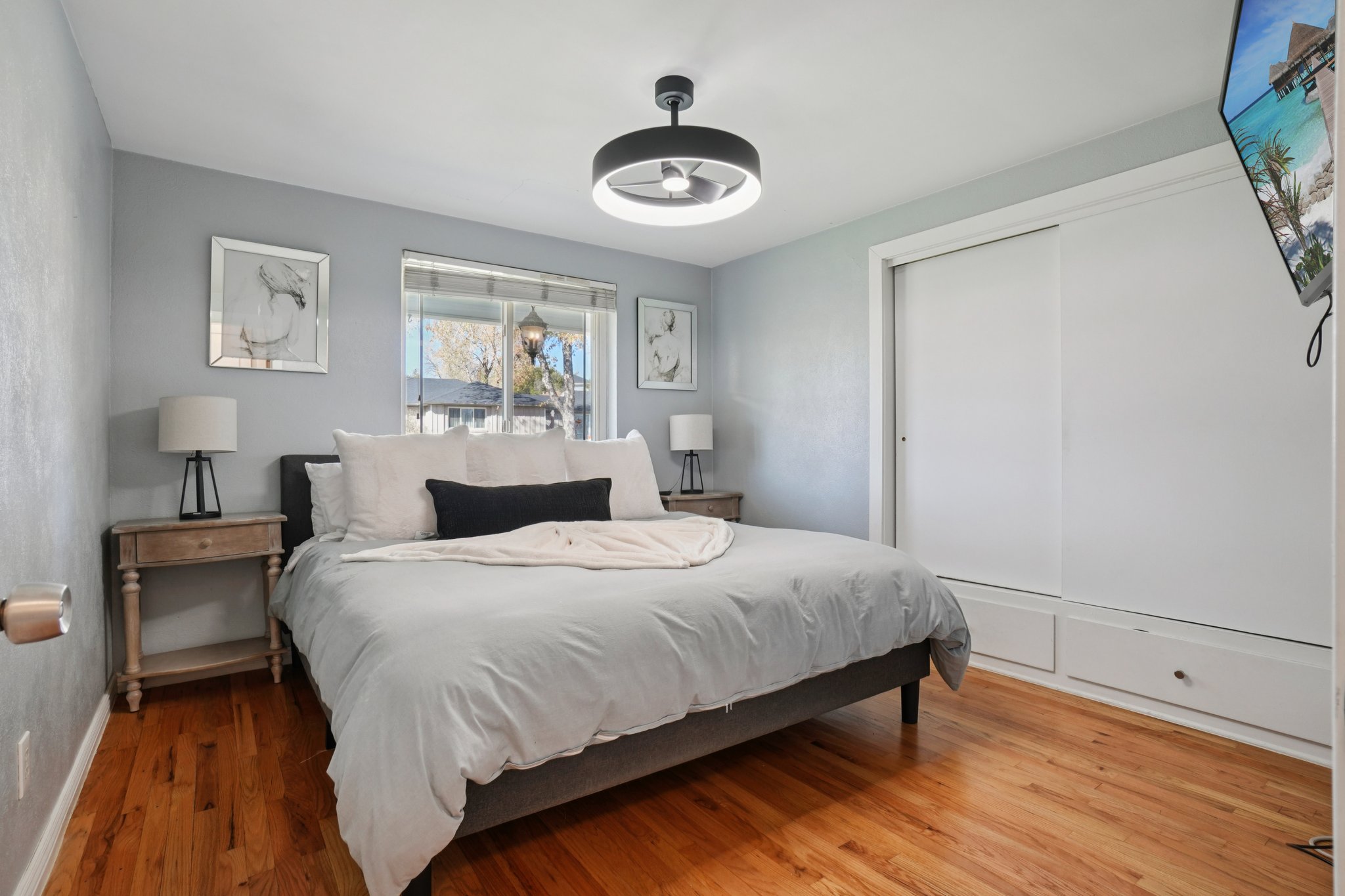 Holland Dr-S0711-021.jpg