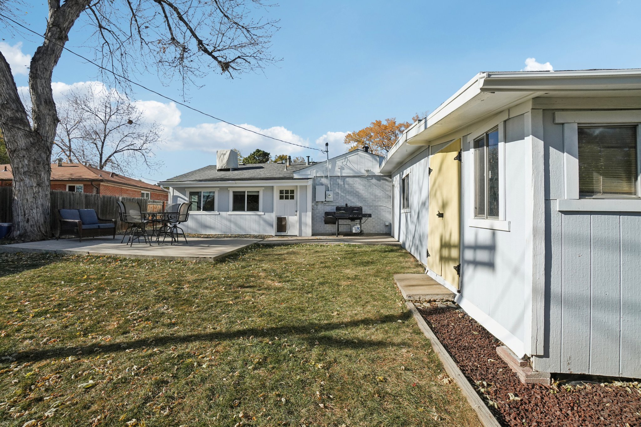 Holland Dr-S0711-030.jpg