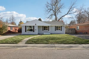 Holland Dr-S0711-001.jpg