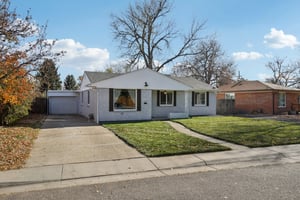 Holland Dr-S0711-005.jpg