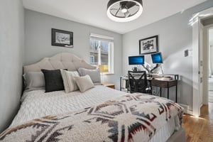 Holland Dr-S0711-026.jpg