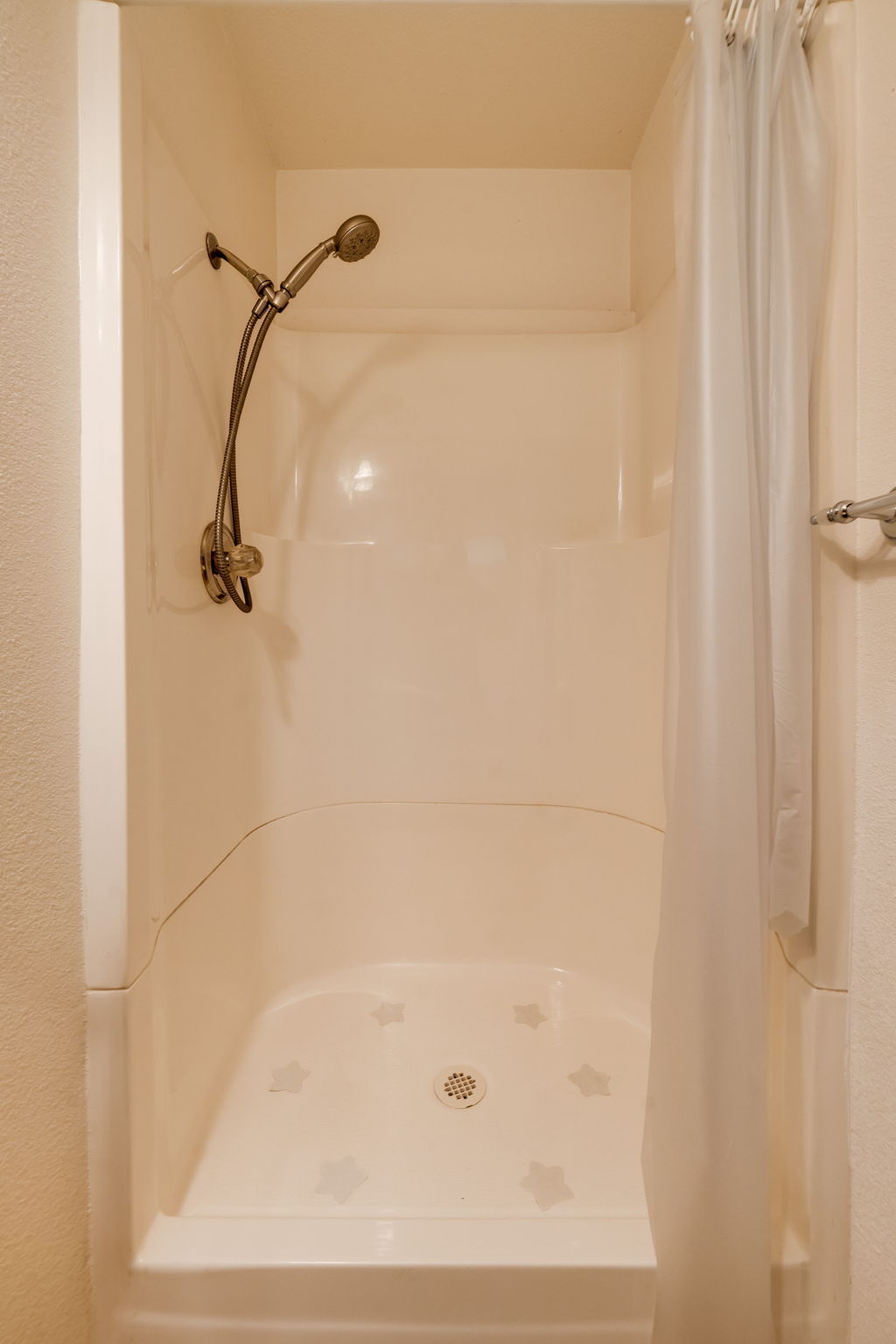  Photo 35