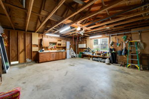  Photo 37
