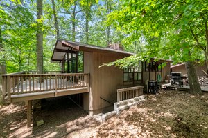 42. Back of house.jpg